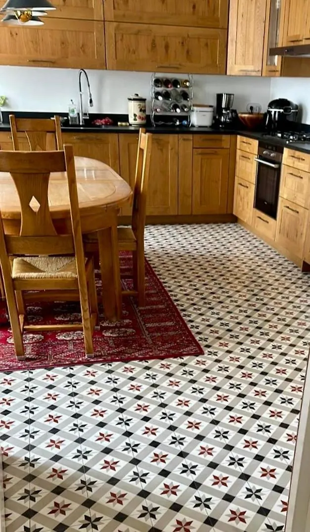 Апартаменты Grand Familial Parisien, Avec Balcon Et Parking *