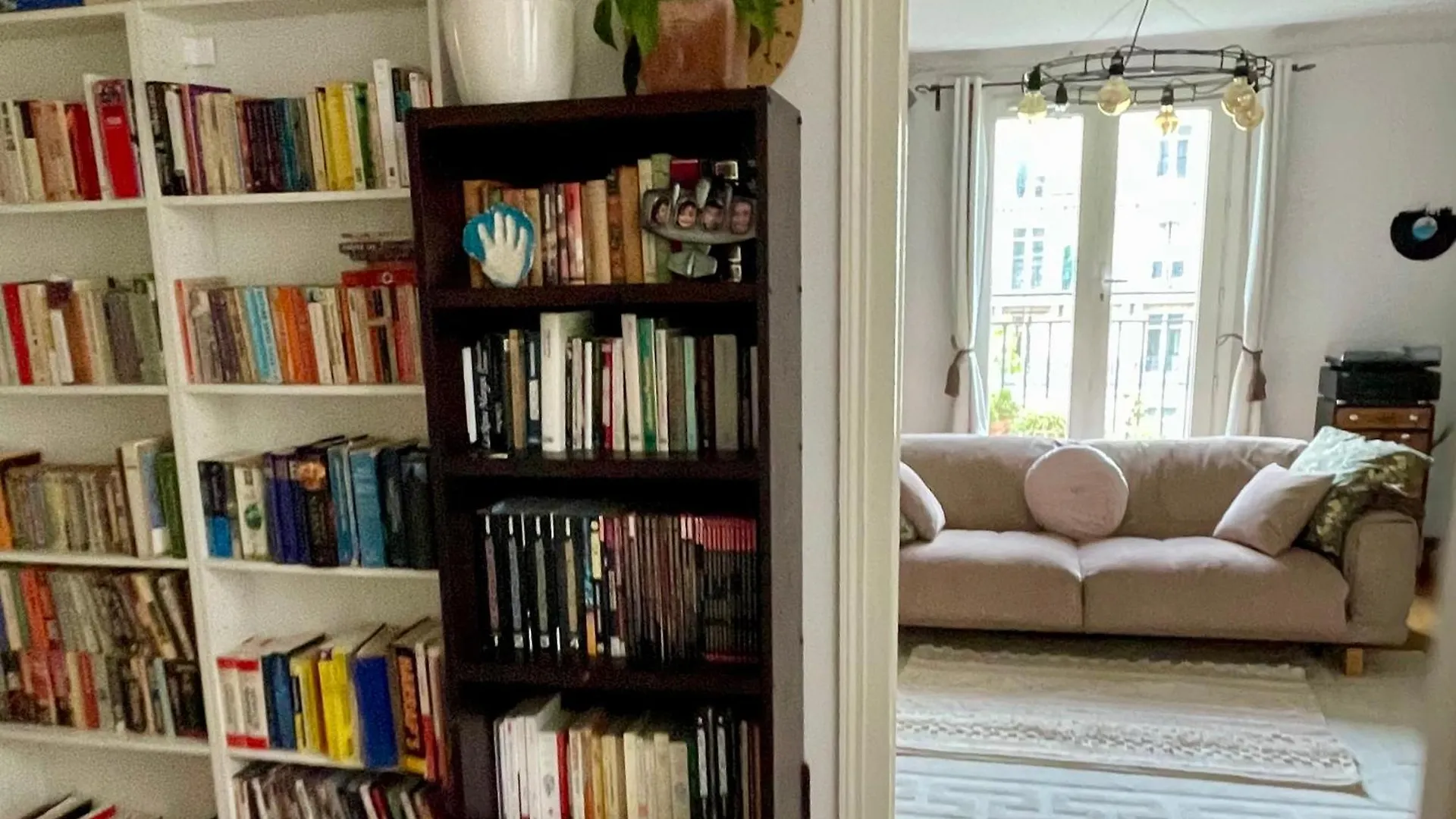 Grand Familial Parisien, Avec Balcon Et Parking * Париж